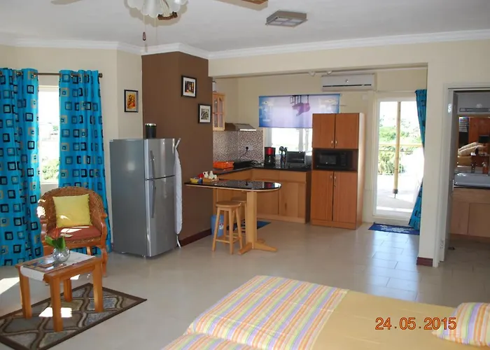 Residence Les Peupliers - Evelyne